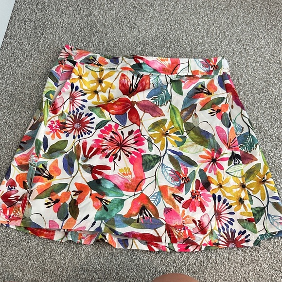 Gently used “rip skirt” - Picture 1 of 3